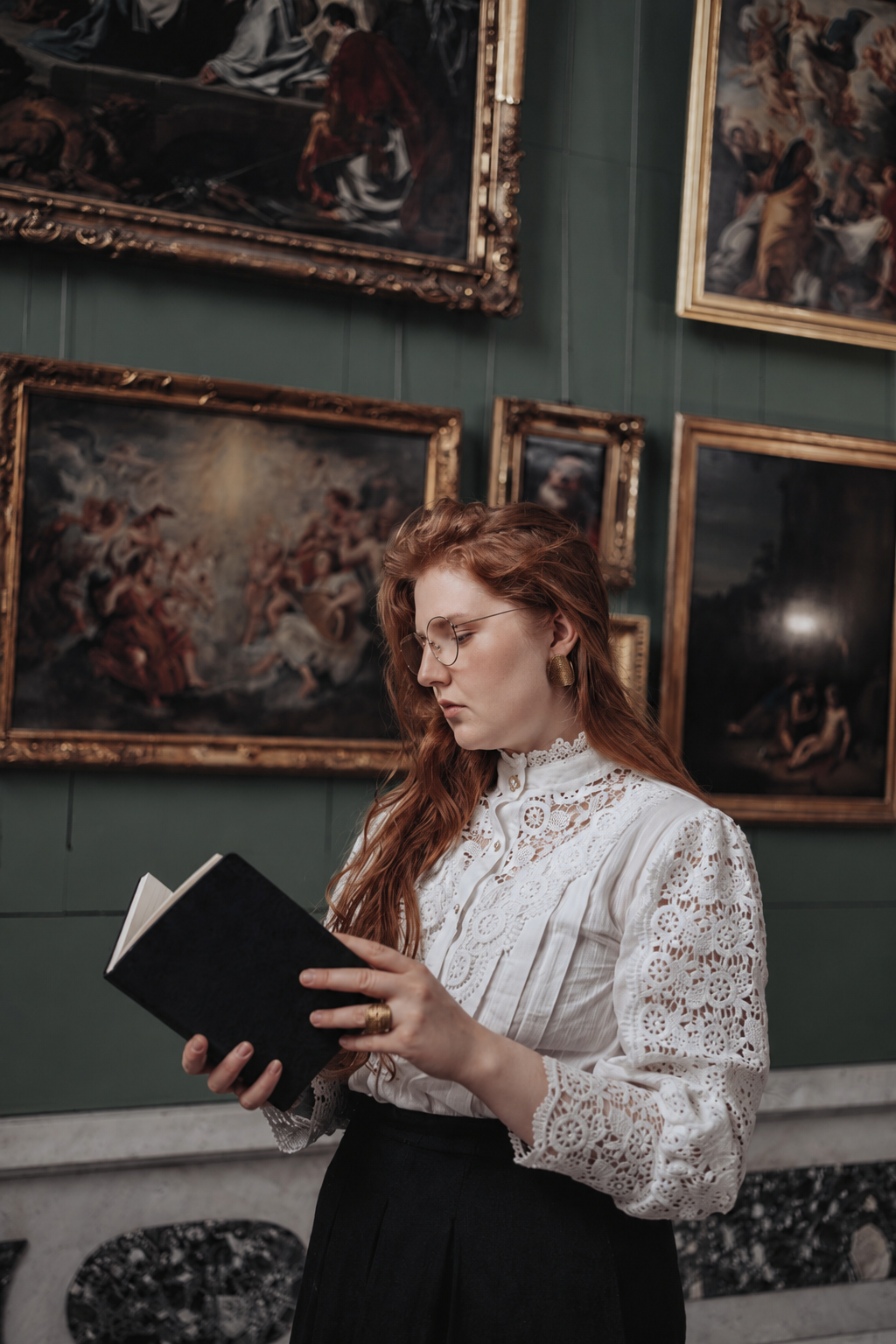 The Artist Collector Circle & Public Image, Reputation, and Audience Intensive