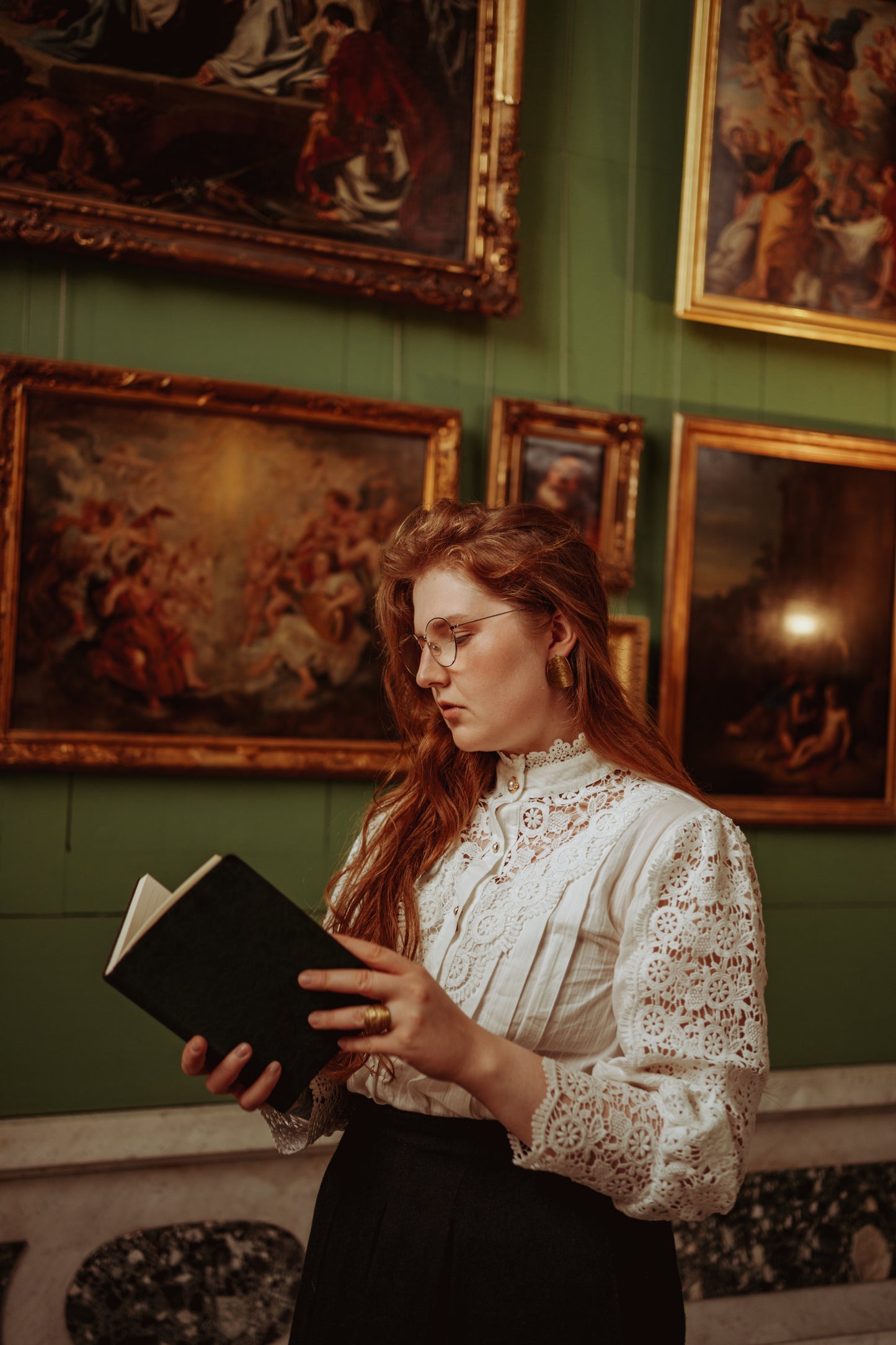 The Artist Collector Circle & Public Image, Reputation, and Audience Intensive